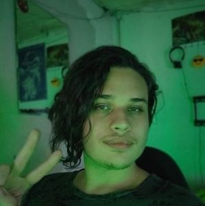 Meet your Posher, Diego